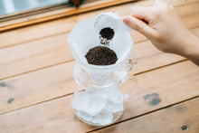 Load image into Gallery viewer, KIT V60 4 tasses - HARIO