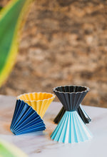 Load image into Gallery viewer, Filter holder - V60 HARIO