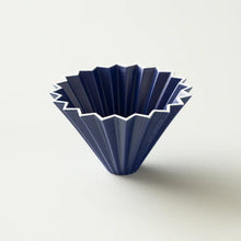 Lade das Bild in den Galerie-Viewer, Dripper V60 taille M - ORIGAMI
